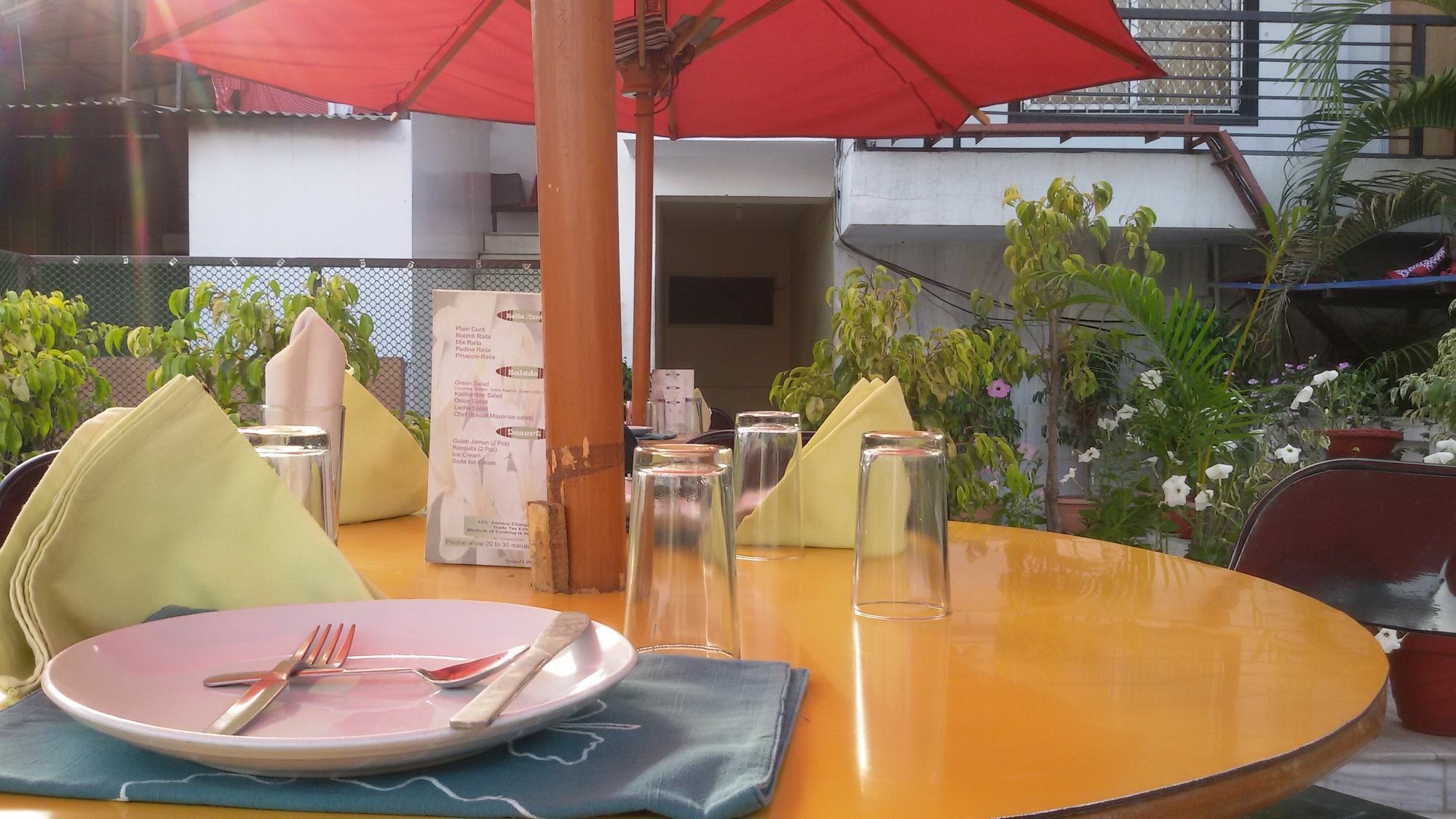 Hotel Ashrey Ντεχραντούν Εξωτερικό φωτογραφία